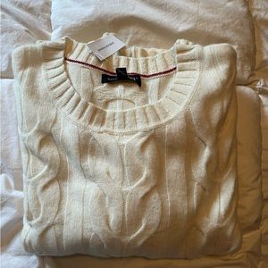 Banana Republic cream merino wool cable sweater